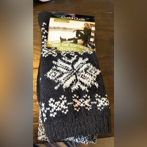 Cuddl Duds Black and White Knit Socks